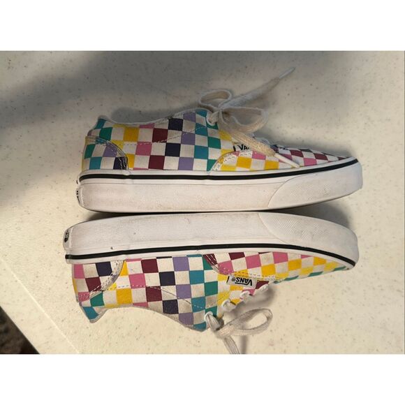 Vans Missy Girl's Multicolor Checkerboard Rainbow Lace-up Sneakers Size 1 - Picture 3 of 8